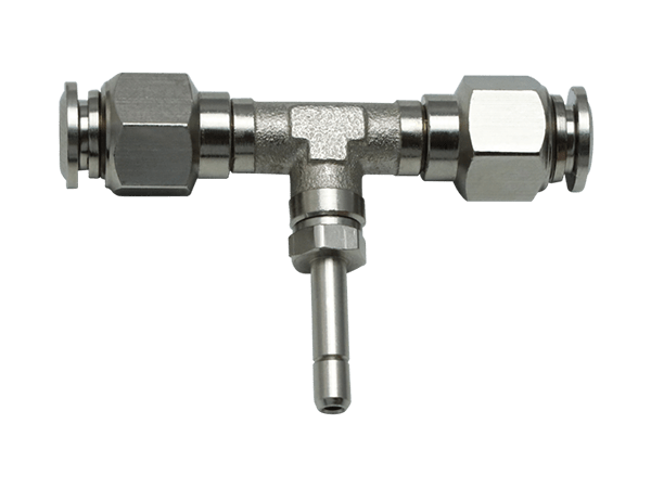 T-Verbinder Metall - reduziert 6 auf 4 mm Stecknippel